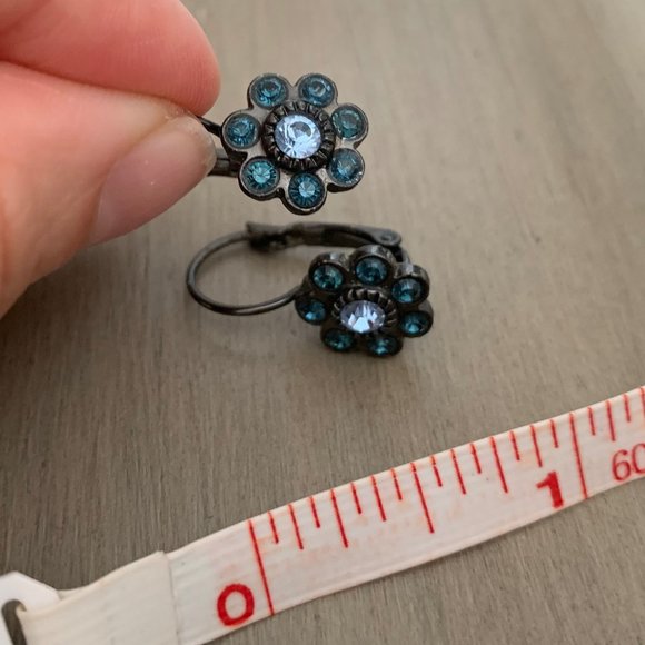 Blue 20s style lever back dangle earrings - Picture 2 of 6